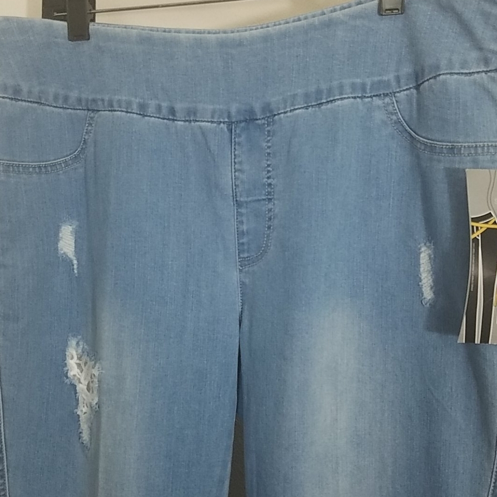 Slim-Sation Cropped Ankle Jeans destroyed lace light wash frayed hem skinny NEW - Picture 6 of 9